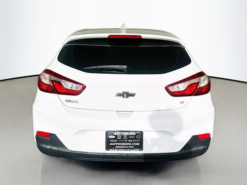 Used 2017 Chevrolet Cruze LT w/ Sun And Sound Package image 6