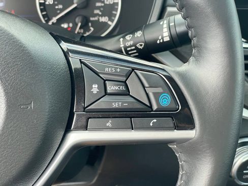 Certified 2023 Nissan Altima 2.5 SL AWD/4WD image 16