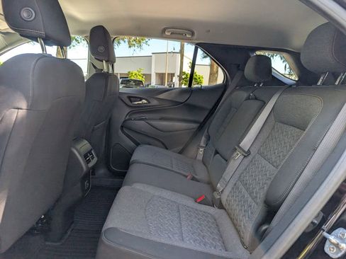 Used 2022 Chevrolet Equinox LT image 18