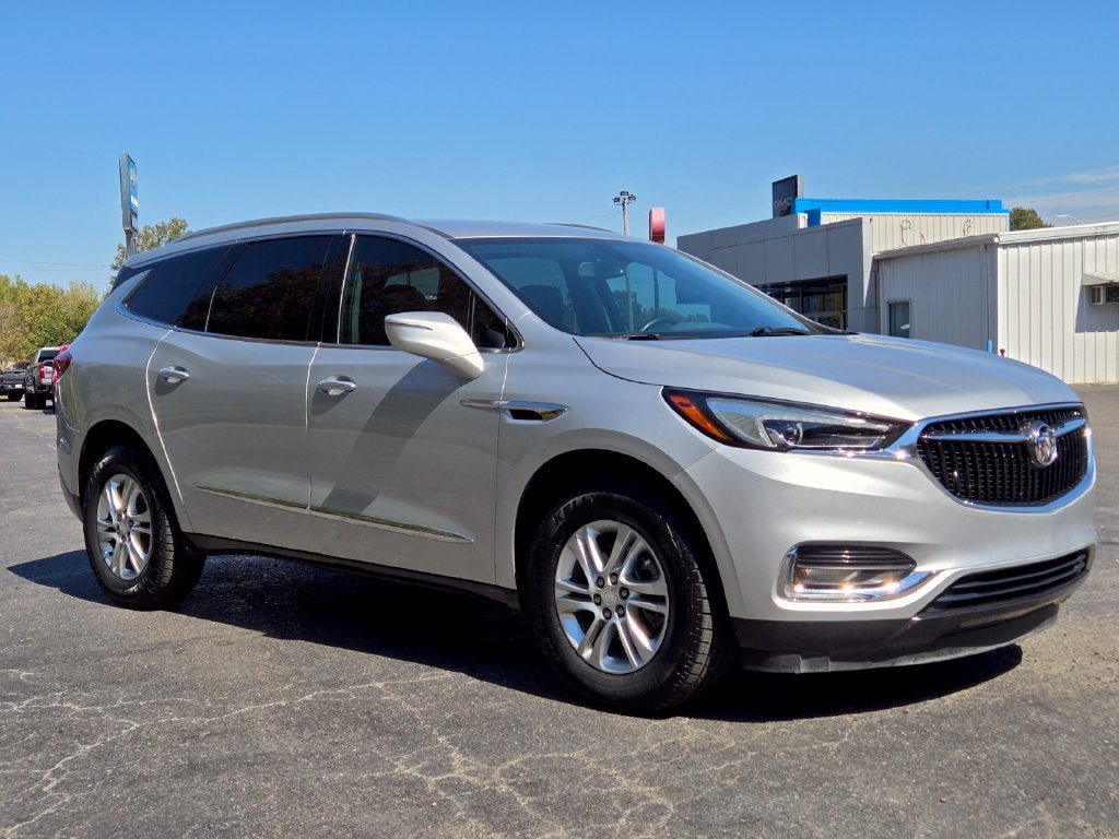 Used 2021 Buick Enclave Essence FWD image 7