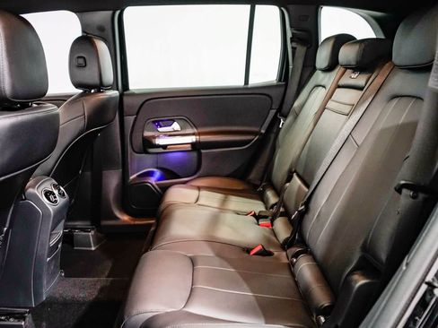 Certified 2022 Mercedes-Benz GLB 250 image 17