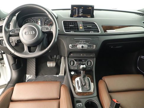 Used 2016 Audi Q3 2.0T Prestige image 18