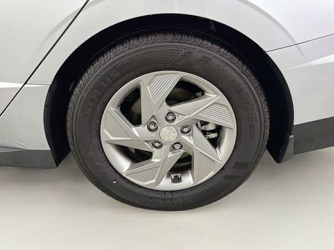 Used 2025 Hyundai Sonata SE FWD image 30