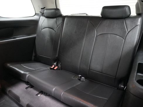 Used 2012 GMC Acadia SLT image 14