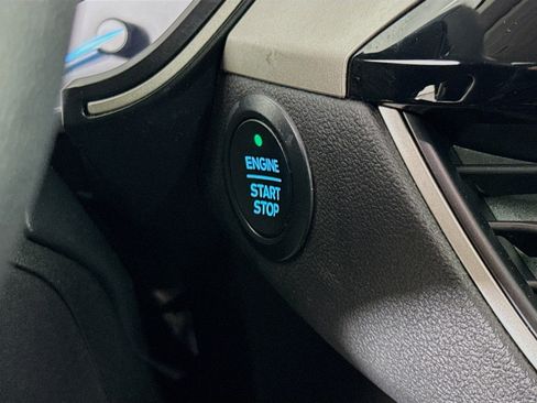 Used 2021 Ford Escape SEL image 24