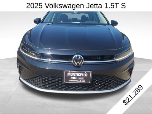 Used 2025 Volkswagen Jetta S FWD image 2