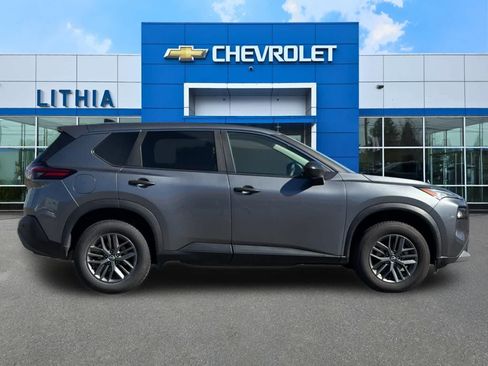 Used 2023 Nissan Rogue S FWD image 8