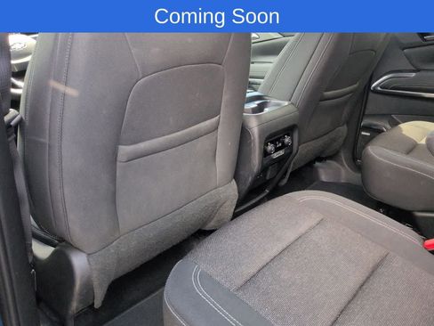 Used 2024 Chevrolet Traverse LT w/ Enhanced Driving Package FWD image 16