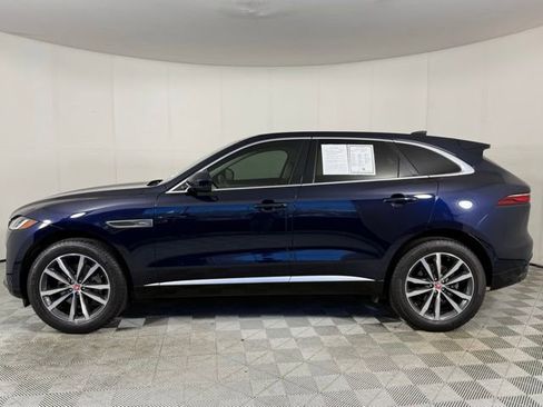 Used 2022 Jaguar F-PACE S image 2