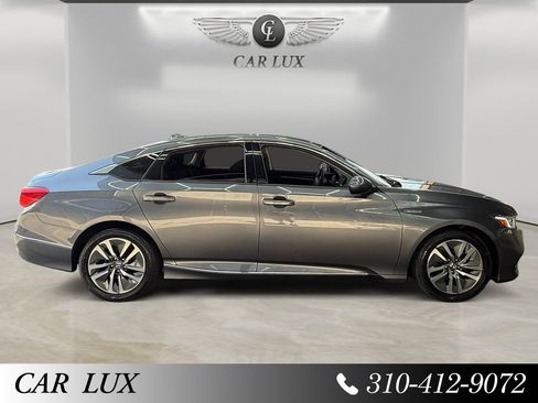 Used 2018 Honda Accord EX image 6