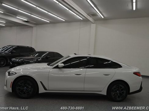 Used 2023 BMW i4 eDrive40 w/ Premium Package image 4