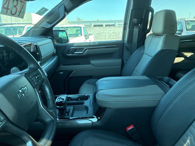 Used 2025 Chevrolet Silverado 1500 ZR2 w/ Technology Package AWD/4WD image 7