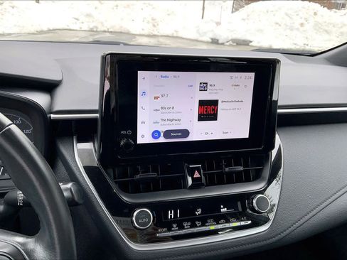 Used 2023 Toyota Corolla SE w/ Carpet Mat Package (TMS) image 29