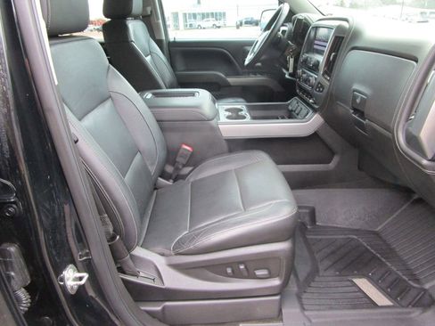 Used 2018 Chevrolet Silverado 1500 LTZ Z71 w/ Midnight Edition image 20