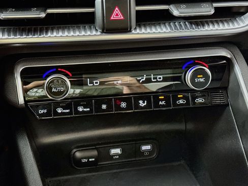 Used 2024 Kia K5 GT FWD image 19