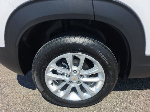 New 2026 Chevrolet TrailBlazer LS w/ LS Convenience Package AWD/4WD image 12