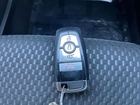 Used 2023 Ford Escape ST-Line image 22