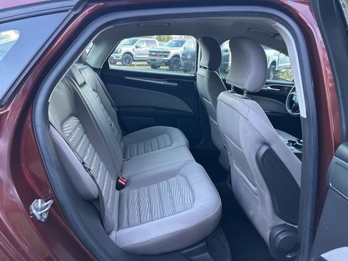 Used 2016 Ford Fusion S w/ Equipment Group 101A image 39