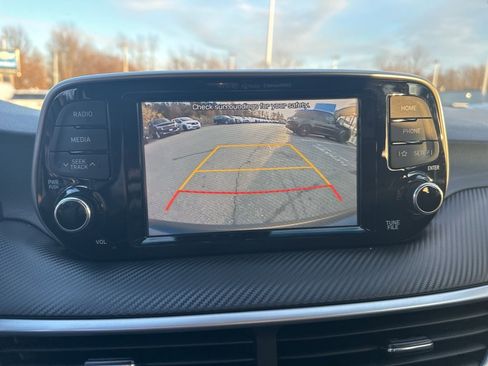 Used 2021 Hyundai Tucson Sport image 17