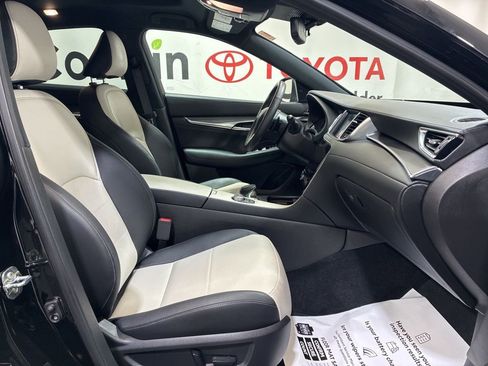 Used 2023 INFINITI QX55 Essential AWD/4WD image 10