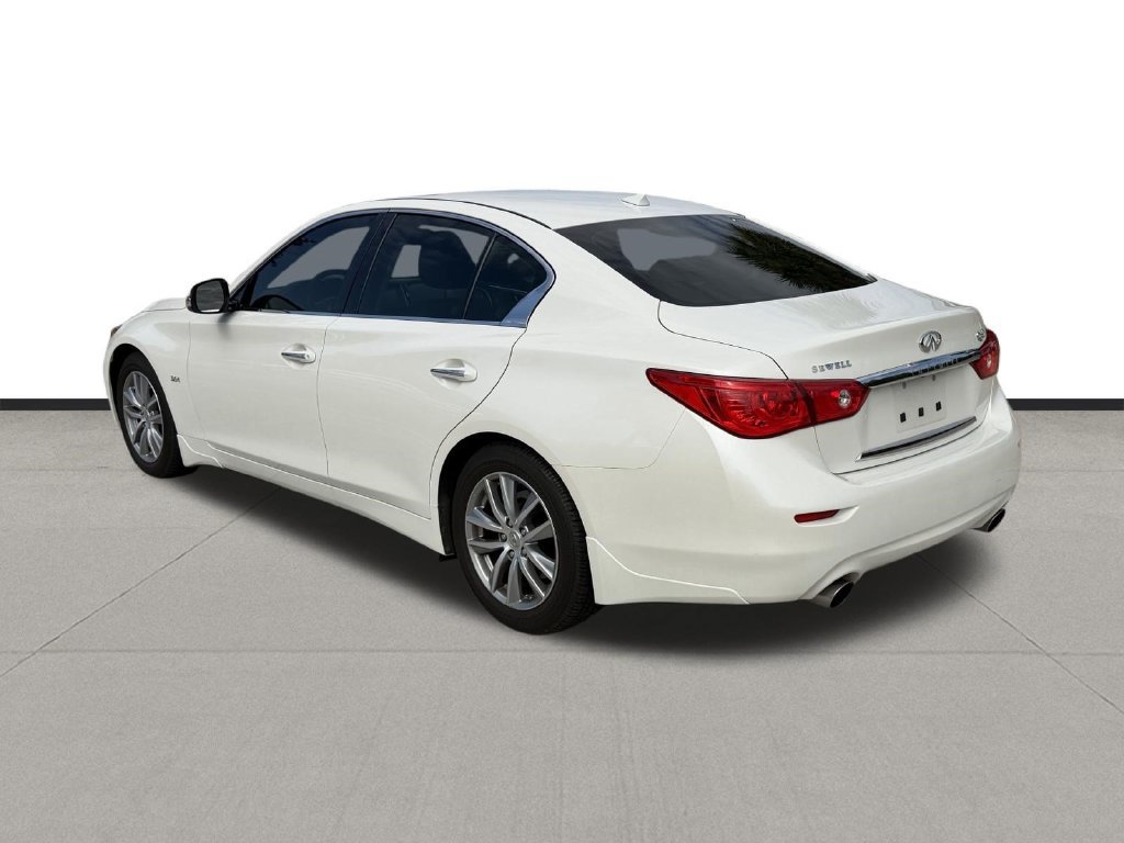 Used 2016 INFINITI Q50 3.0t Premium w/ 3.0T Premium Plus Package RWD image 7