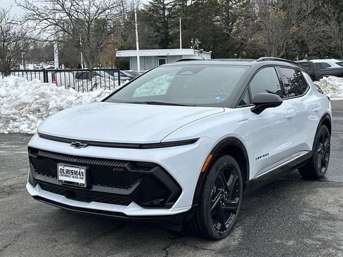 New 2026 Chevrolet Equinox EV RS image 5