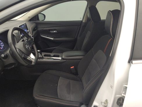 Used 2023 Nissan Sentra SR w/ Midnight Edition Package FWD image 17