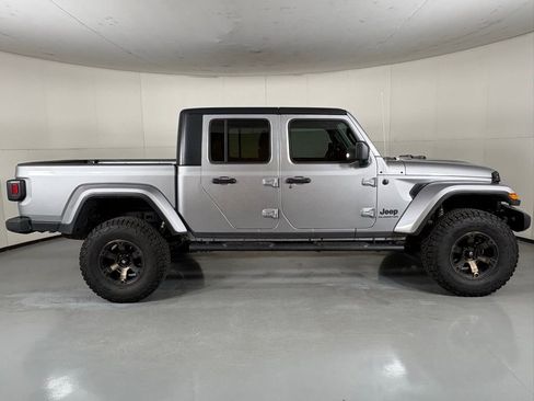 Used 2021 Jeep Gladiator Sport AWD/4WD image 10