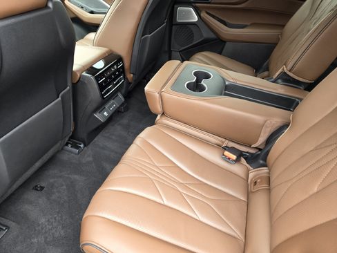 Certified 2025 Acura MDX w/ Advance Package image 30