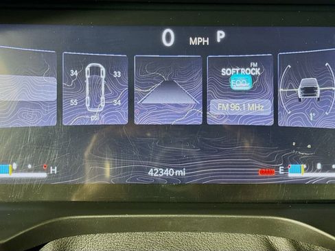 Used 2023 Jeep Grand Cherokee L Limited image 30