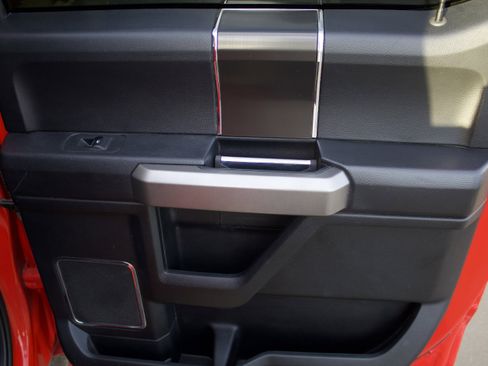 Used 2020 Ford F150 Lariat w/ Equipment Group 502A Luxury image 29