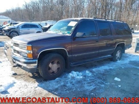 Used 1997 Chevrolet Suburban 4WD w/ Preferred Equipment Group 3 image 1