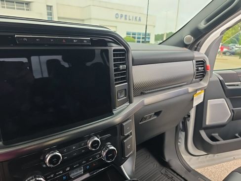 Used 2024 Ford F150 Raptor AWD/4WD image 10