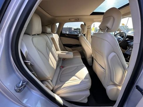 Used 2018 Lincoln MKC Reserve AWD/4WD image 33