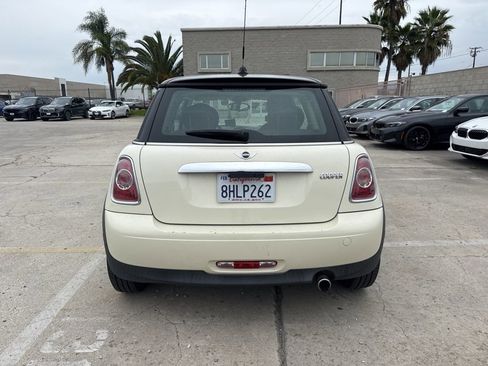 Used 2013 MINI Cooper Hardtop image 4