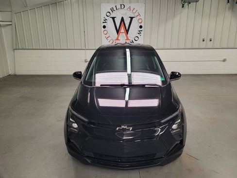 Used 2023 Chevrolet Bolt LT image 12