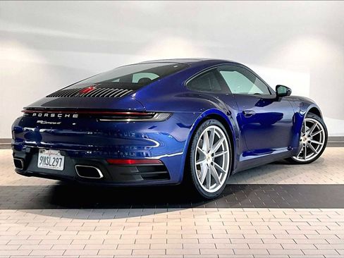 Used 2024 Porsche 911 Carrera 4 image 10