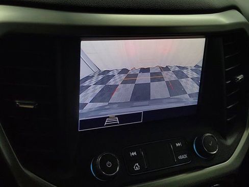 Used 2023 GMC Acadia SLE w/ Driver Convenience Package FWD image 30