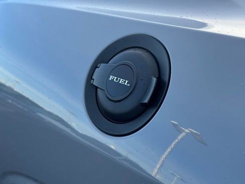 Used 2022 Dodge Challenger GT w/ Blacktop Package image 9