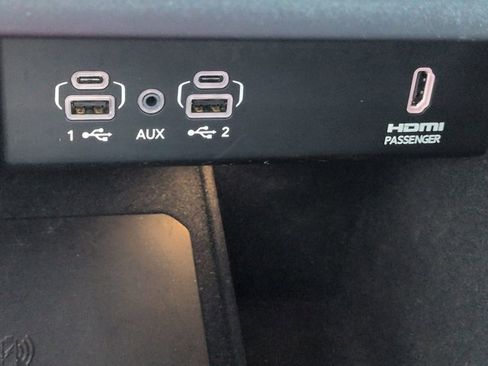 Used 2022 Jeep Wagoneer Series III w/ Premium Group I image 25