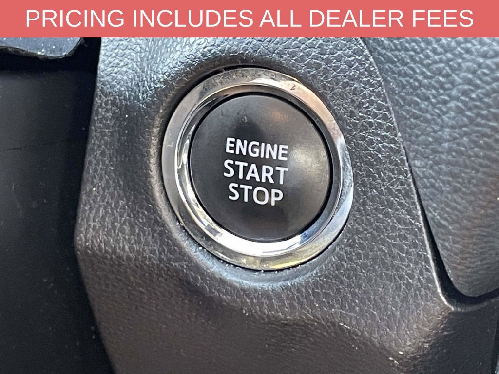 Used 2025 Toyota RAV4 XLE AWD/4WD image 36