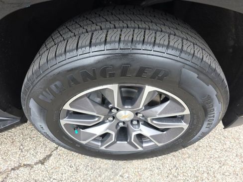 Used 2023 Chevrolet Tahoe LT w/ Luxury Package image 44