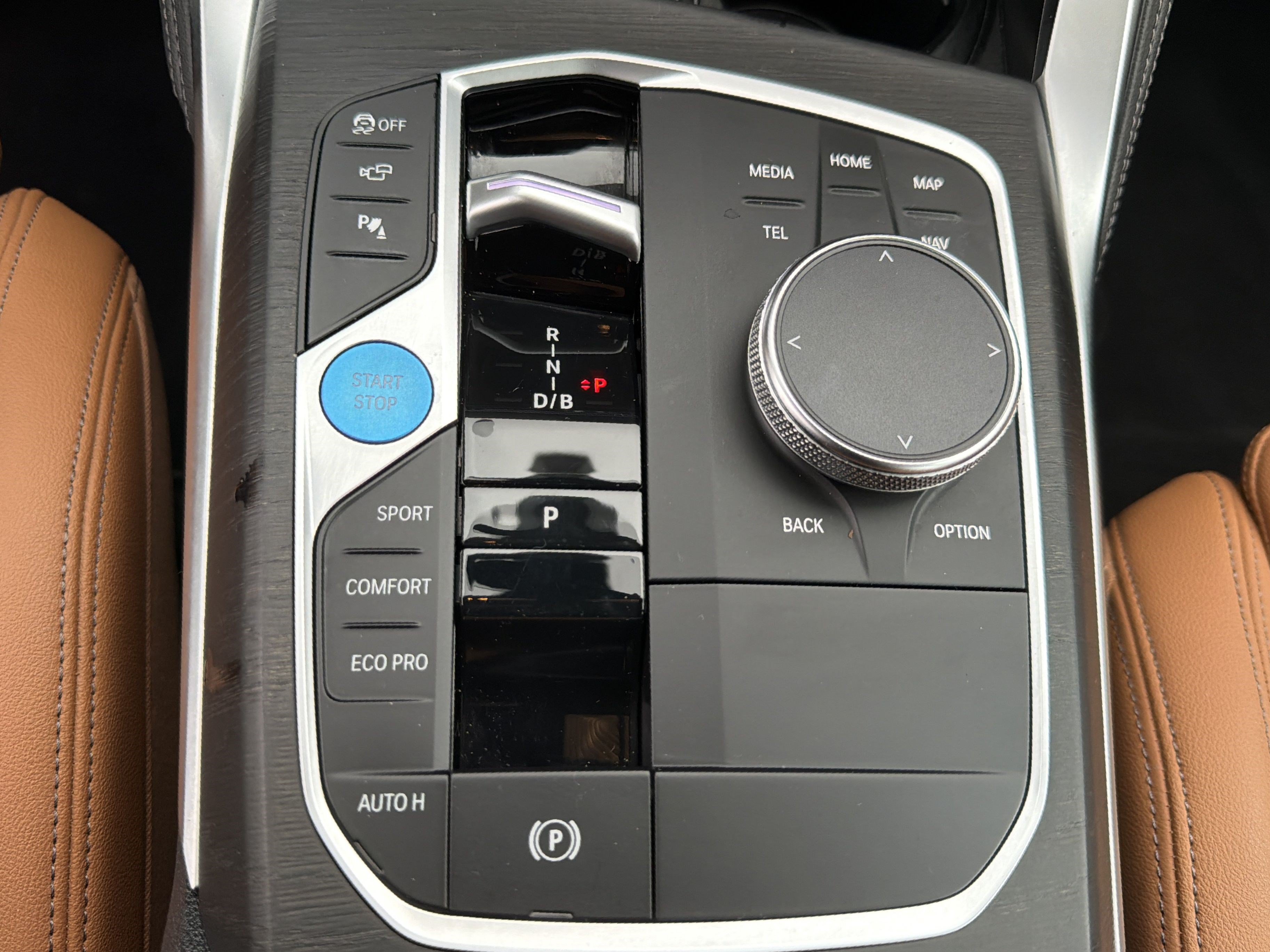 Used 2024 BMW i4 eDrive40 w/ M Sport Package RWD image 40