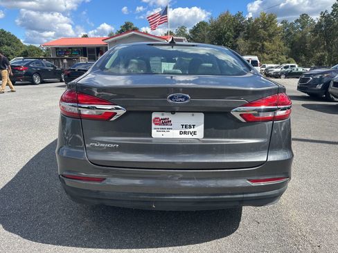 Used 2020 Ford Fusion S image 5