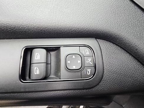 New 2025 Mercedes-Benz Sprinter 2500 image 13