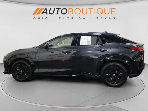 Used 2023 Lexus RZ 450e Premium w/ Accessory Package (2T) AWD/4WD image 2