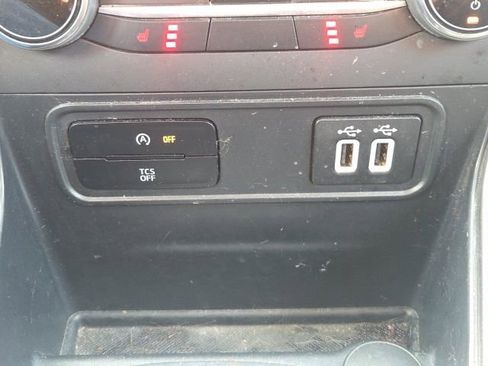 Used 2020 Ford EcoSport SE image 27