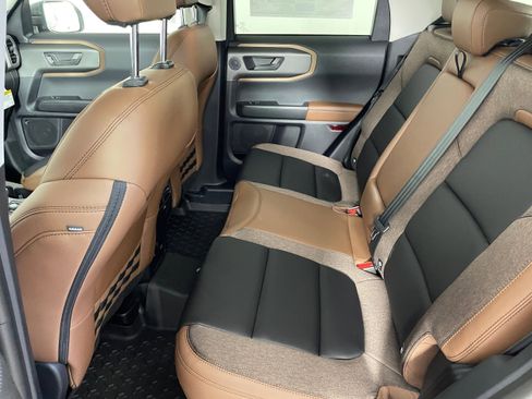 New 2026 Ford Bronco Sport Outer Banks w/ Sasquatch Outer Banks Package image 4