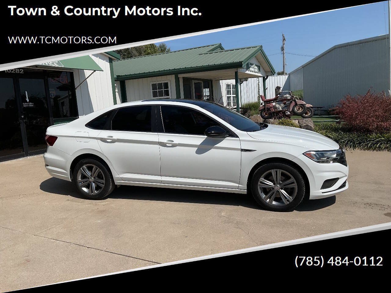 Used 2019 Volkswagen Jetta R-Line FWD image 1