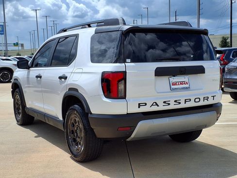 Used 2026 Honda Passport RTL image 2